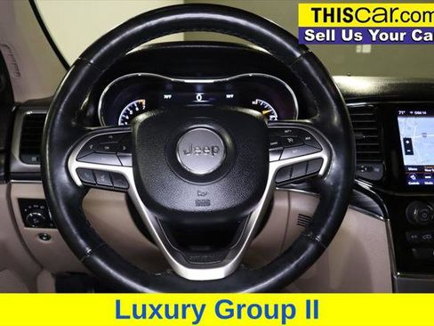 Used 2020 Jeep Grand Cherokee Limited w/ Luxury Group II RWD image 18