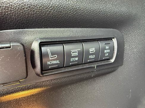 Used 2016 Ford Explorer Sport w/ Equipment Group 401A image 17