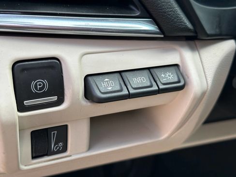 Used 2024 Cadillac CT4 Premium Luxury image 16