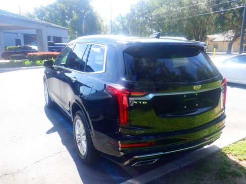 Used 2024 Cadillac XT6 Luxury w/ LPO, Floor Liner Package AWD/4WD image 5