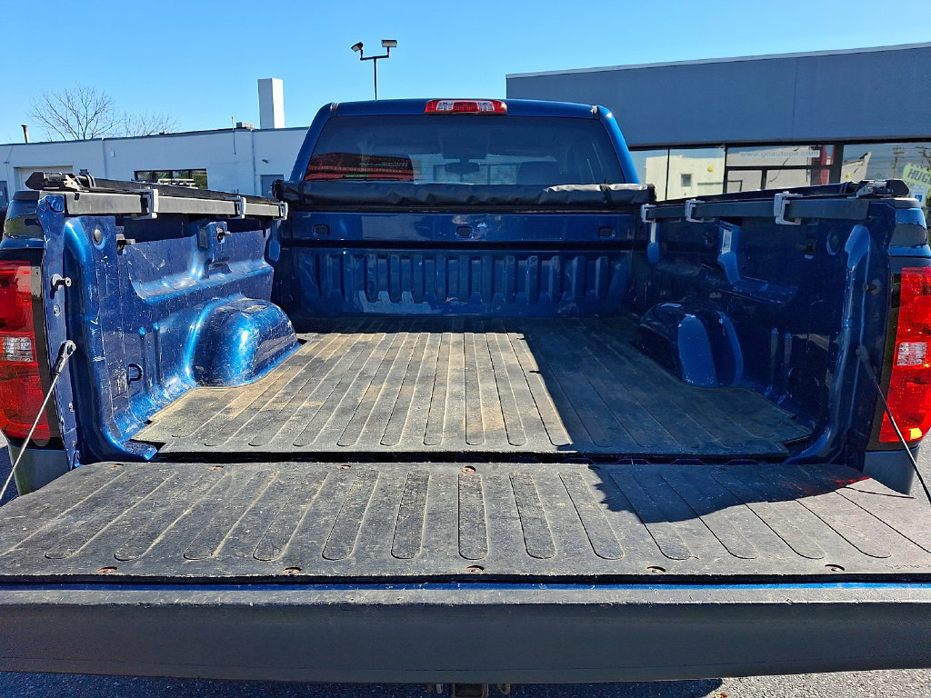 Used 2018 Chevrolet Silverado 1500 LT w/ All Star Edition AWD/4WD image 33