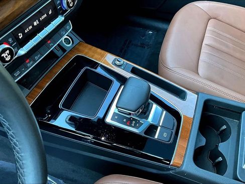 Used 2021 Audi Q5 2.0T Premium w/ Convenience Package image 18