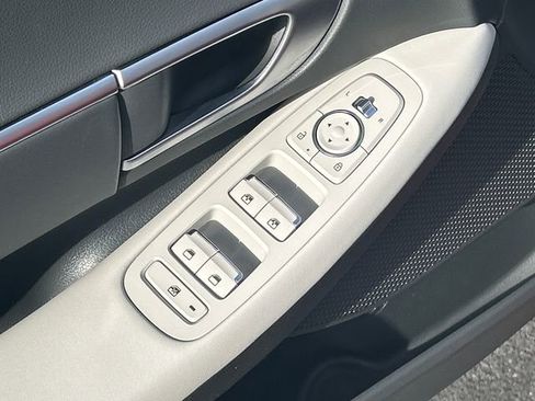 Used 2024 Hyundai Sonata SEL image 12