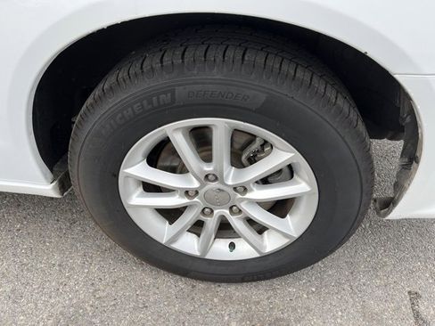 Used 2018 Dodge Grand Caravan SXT image 29