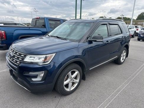 Used 2016 Ford Explorer XLT w/ Equipment Group 202A image 1