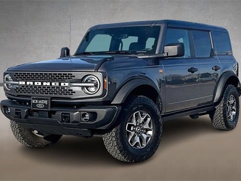 Certified 2025 Ford Bronco Badlands image 1