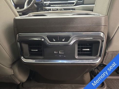 Used 2026 Chevrolet Silverado 1500 LTZ w/ LTZ Premium Package AWD/4WD image 14