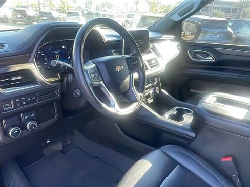 Used 2022 Chevrolet Tahoe LT w/ Luxury Package image 10