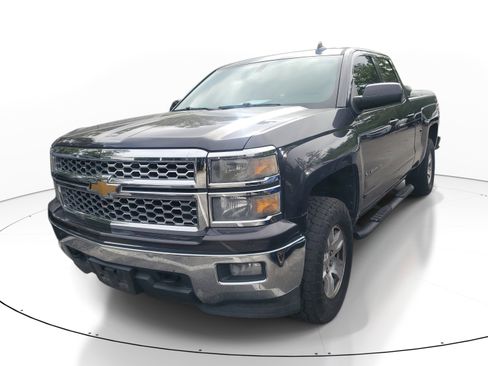 Used 2015 Chevrolet Silverado 1500 LT w/ All Star Edition AWD/4WD image 2