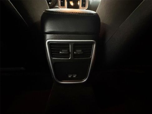 Used 2022 Dodge Charger Scat Pack RWD image 16