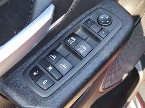 Used 2022 RAM 1500 Lone Star RWD image 33