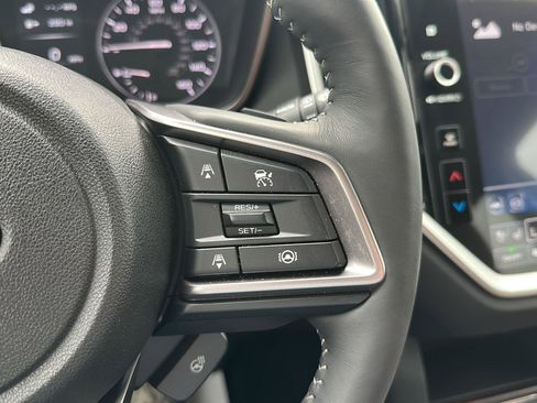 Used 2025 Subaru Ascent Touring image 37