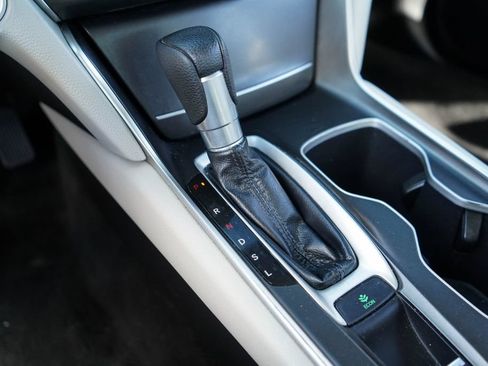 Used 2019 Honda Accord LX image 35