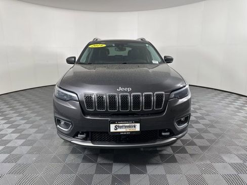 Used 2019 Jeep Cherokee Overland w/ Technology Group image 8