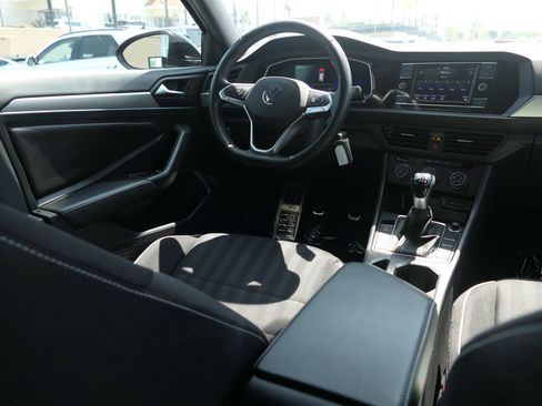 Used 2023 Volkswagen Jetta Sport image 26