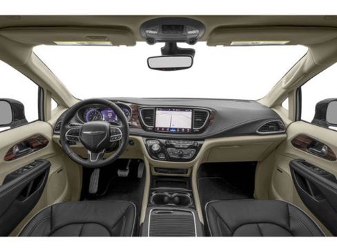 Used 2024 Chrysler Pacifica Limited FWD image 10
