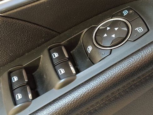 Used 2016 Ford Explorer Sport image 27