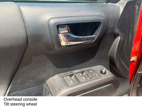 Used 2016 Toyota Tacoma 4x4 Double Cab image 19