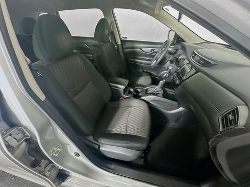 Used 2020 Nissan Rogue S w/ Special Edition Package FWD image 27