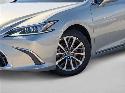 Used 2022 Lexus ES 350 w/ Premium Package image 23