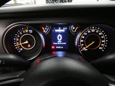 Used 2022 Jeep Wrangler Sport AWD/4WD image 13