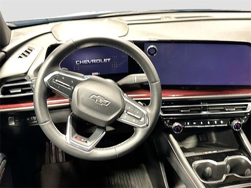 Used 2024 Chevrolet Traverse Z71 image 19