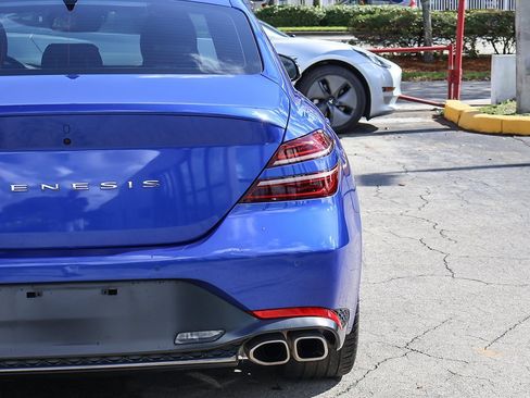 Used 2023 Genesis G70 2.0T w/ Sport Prestige Package image 18