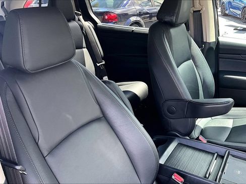 Used 2025 Honda Odyssey EX-L image 30