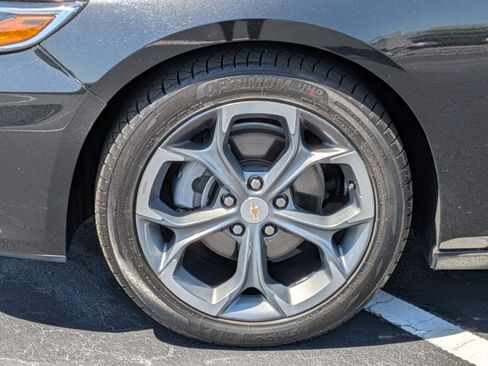 Used 2024 Chevrolet Malibu LT FWD image 10