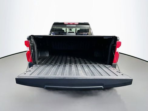 Used 2022 Chevrolet Silverado 1500 LTZ w/ LTZ Premium Package AWD/4WD image 30