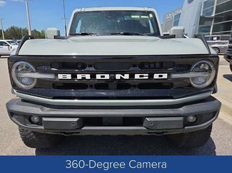Certified 2024 Ford Bronco Outer Banks w/ Sasquatch Package video 3