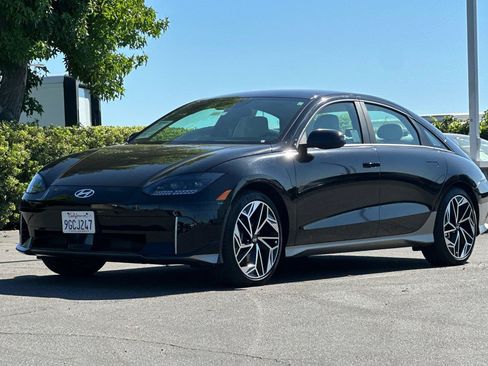 Used 2023 Hyundai Ioniq 6 SEL RWD image 7