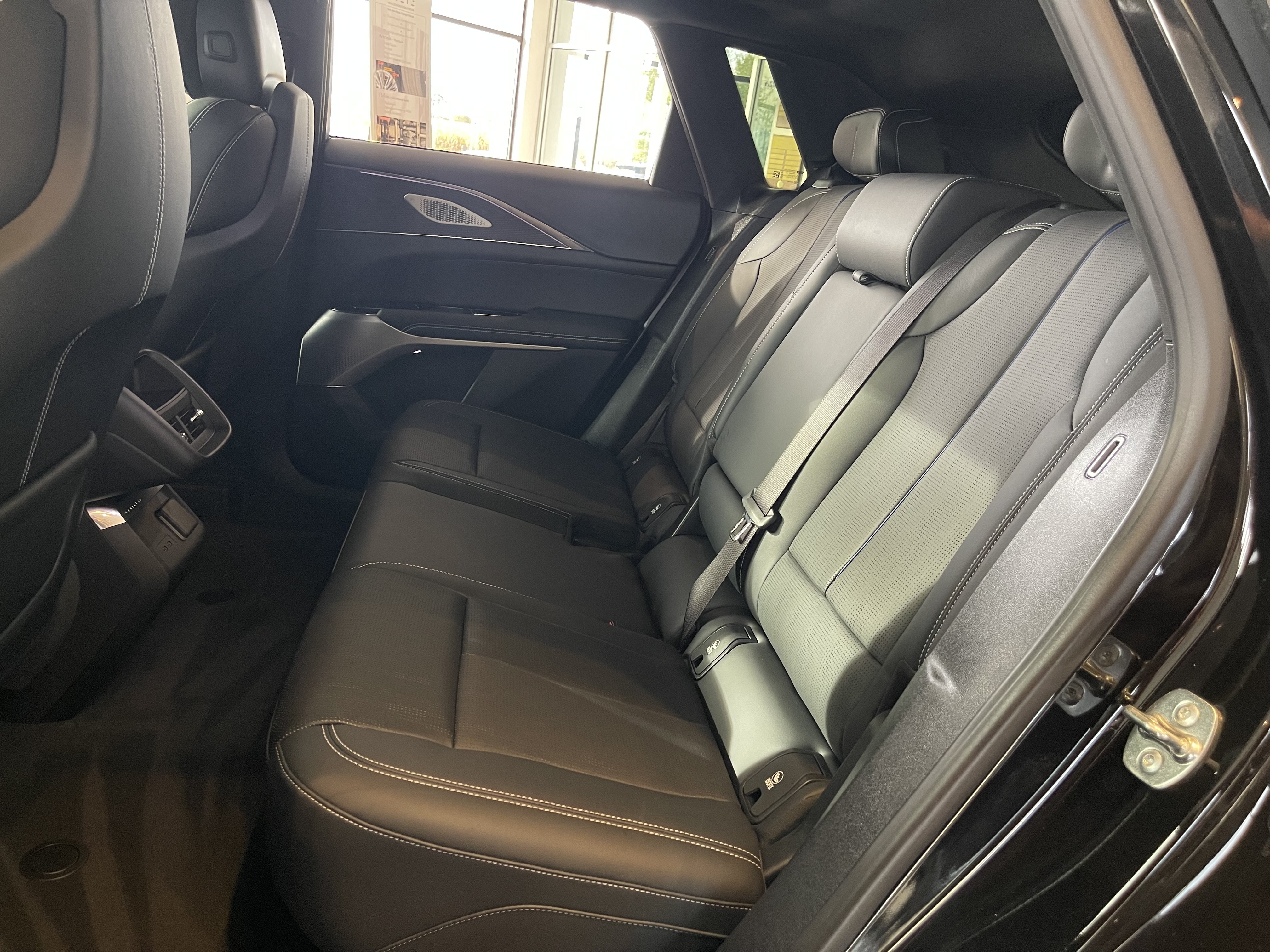 Certified 2024 Cadillac Lyriq Sport AWD/4WD image 16