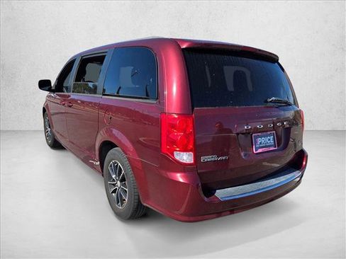 Used 2018 Dodge Grand Caravan GT image 6