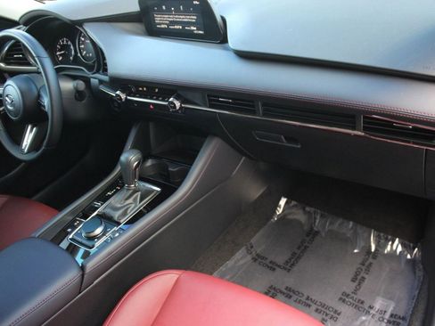 Used 2025 MAZDA MAZDA3 s image 33