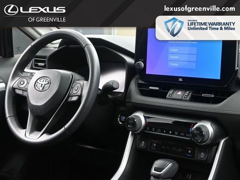 Used 2024 Toyota RAV4 Limited FWD image 33