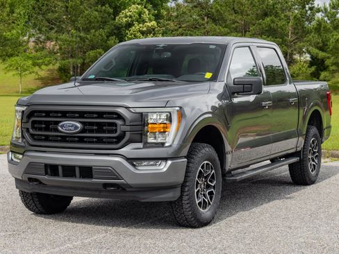 Used 2023 Ford F150 XLT w/ Equipment Group 302A High AWD/4WD image 3