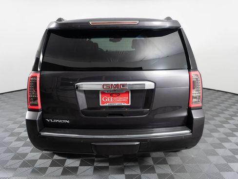Used 2016 GMC Yukon Denali w/ Open Road Package AWD/4WD image 5