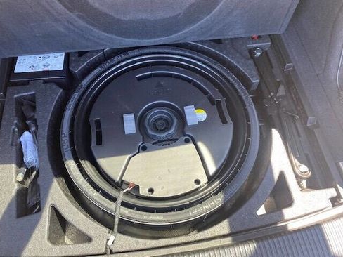 Used 2019 Audi Q5 2.0T Premium image 18