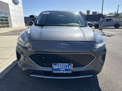 Used 2021 Ford Escape SE FWD image 8