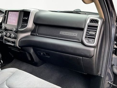 Used 2019 RAM 1500 Big Horn image 18