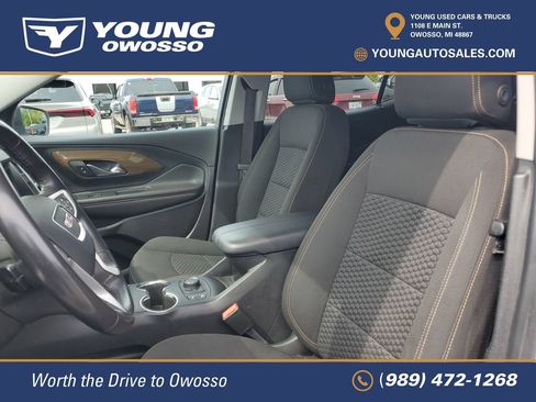 Used 2018 GMC Terrain SLE w/ Driver Convenience Package FWD image 7
