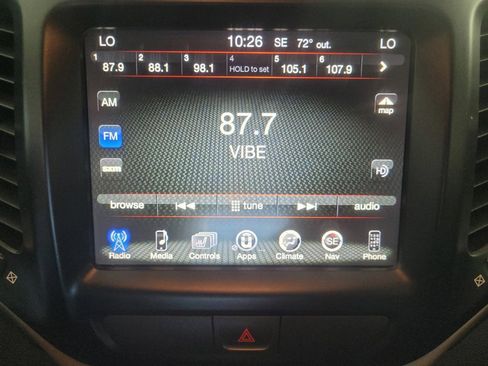 Used 2016 Jeep Cherokee Limited w/ Luxury Group image 25