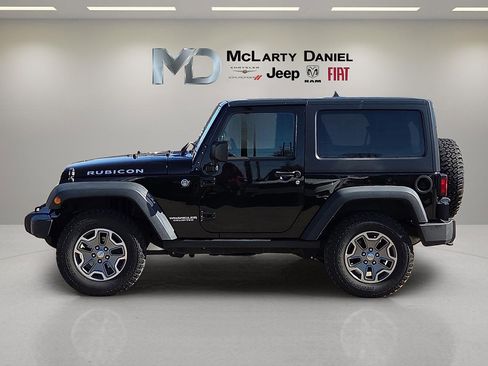 Used 2018 Jeep Wrangler Rubicon w/ Dual Top Group image 3