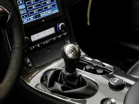 Used 2011 Chevrolet Corvette ZR1 w/ Preferred Equipment Group RWD image 27