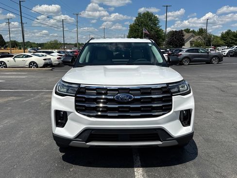 New 2026 Ford Explorer Active AWD/4WD image 17