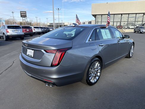 Used 2020 Cadillac CT6 Luxury image 4