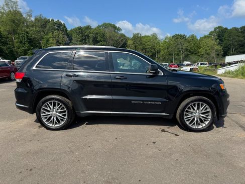 Used 2018 Jeep Grand Cherokee Summit AWD/4WD image 6
