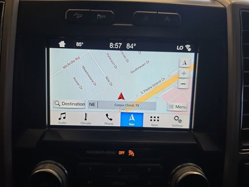 Used 2019 Ford F150 Lariat w/ Equipment Group 502A Luxury AWD/4WD image 26