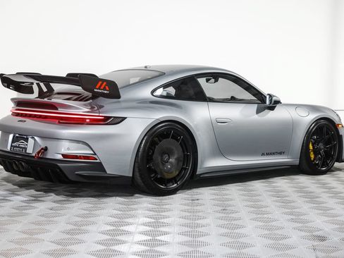 Used 2022 Porsche 911 GT3 RWD image 9